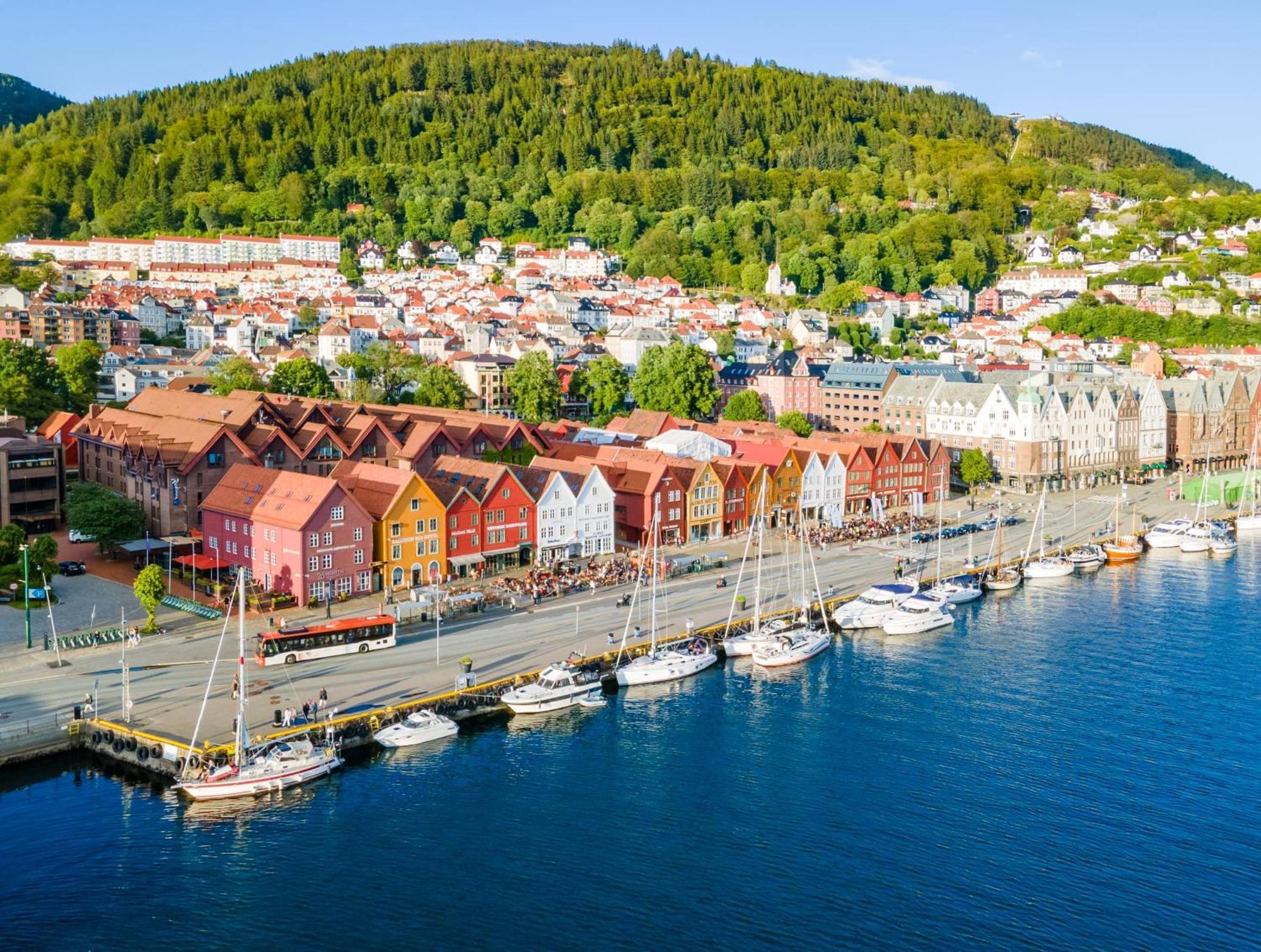 Ferienwohnung 100Sqm 5Br Behind Bryggen - King Beds - Family Friendly Bergen Exterior foto